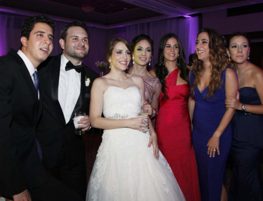 Boda Llanes Del Carmen