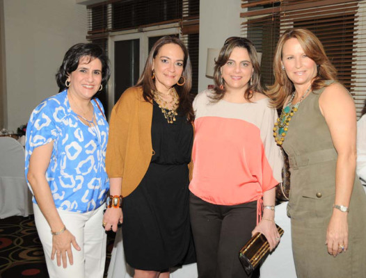 Happy Birthday Maribel Andonie!