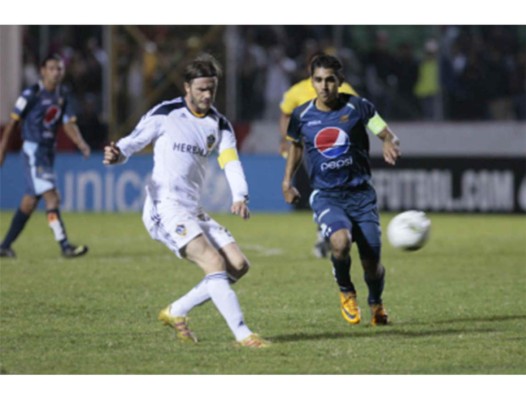 David Beckham jugó contra el Motagua en el Estadio Tiburcio Carías Andino.