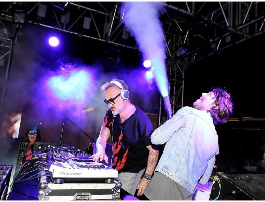 En noviembre 2017 Gian Luca Vacchi y Nicolo Zucchi ofrecieron un concierto para la Celebrity Party en el Hotel Intercontinental de Tegucigalpa.