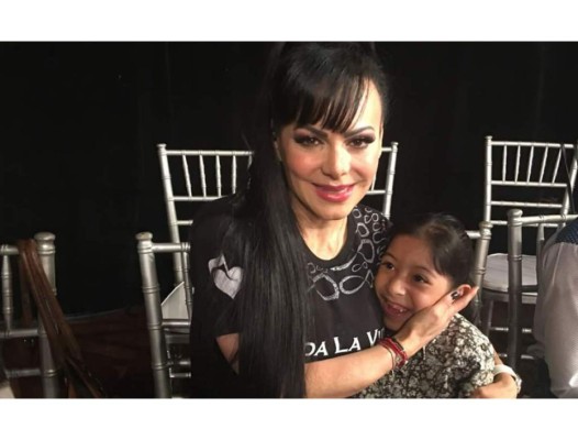 Maribel Guardia se presentó en Teletón 2017.