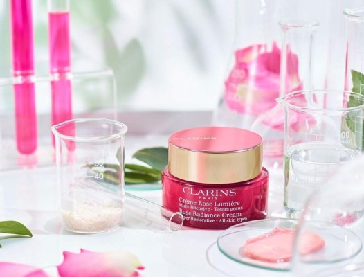 Consigue una piel saludable y luminosidad instantánea con Clarins 