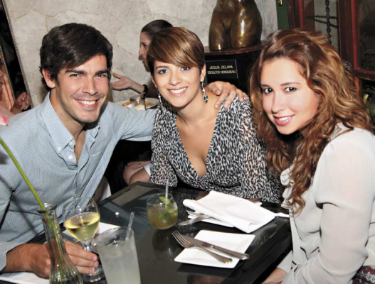 El aniversario de Rojo