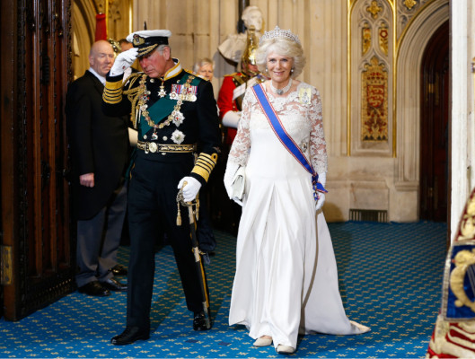 Carlos presente en el tradicional discurso de la reina Isabel