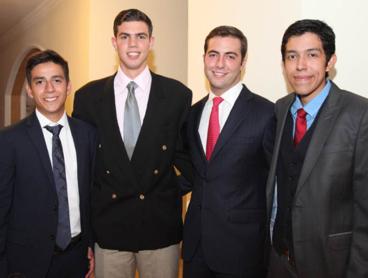 Senior dinner de la Americana