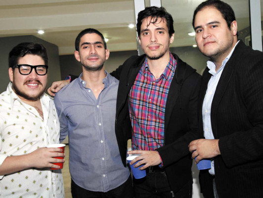 Jurek Jablonicky, Johnny Kafati, Ronald Sierra y Raúl Laitano.