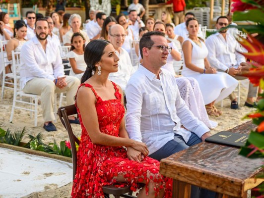 La boda civil de Paola Silvestri y Federico Lang  
