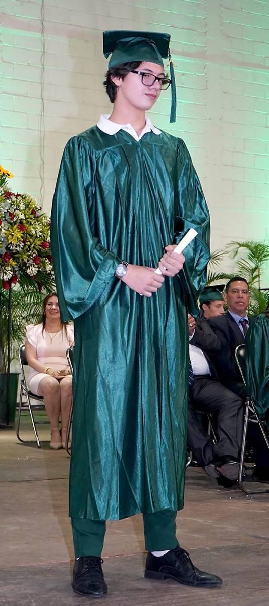 Graduación de los seniors 2024 de Elvel School