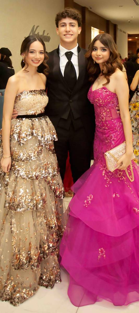 Luciana Melara, Geovanny Michelen y Marcela Linares.