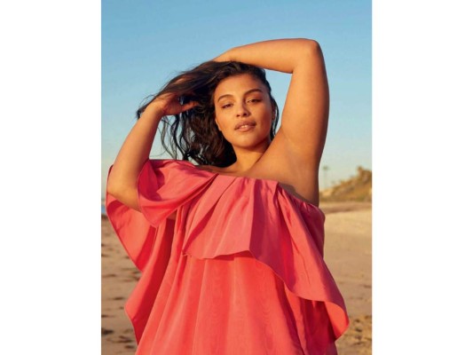 Paloma Elsesser es una modelo plus size. Ha desfilado en varias ocasiones con marcas de renombre como Fenty y Alexander McQueen.