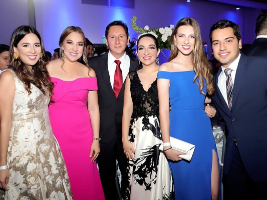 Best moments: Prom de la Delcampo International School 2019