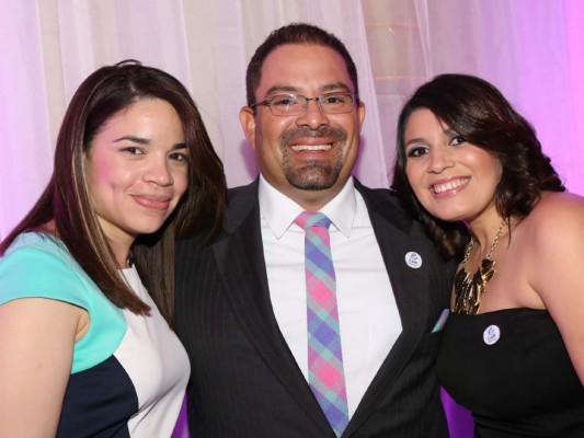 Lanzamiento oficial de CyW Business
