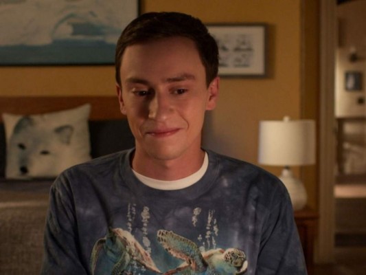 Atypical: Temporada 4. <br/>En esta última entrega veremos un poco sobre la vida luego de que Sam se graduó del colegio, también se seguirá desarrollando el romance entre Casey e Izzie. Se estrena el 9 de julio.