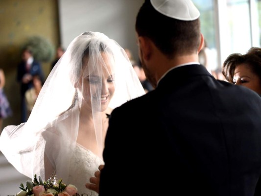 La boda de Francisco Bueso y Karina Schwartzman