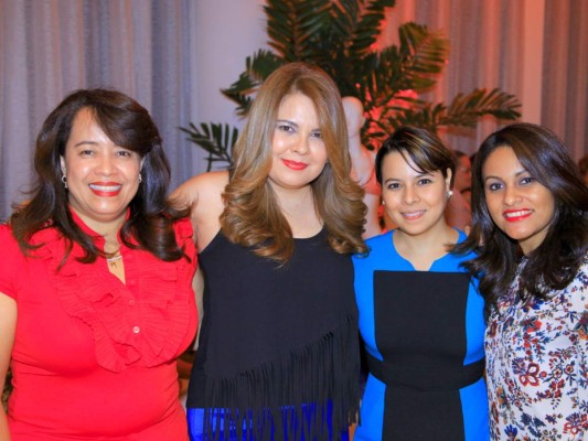 Desfile a beneficio de la Orden Hospitalaria San Juan de Dios