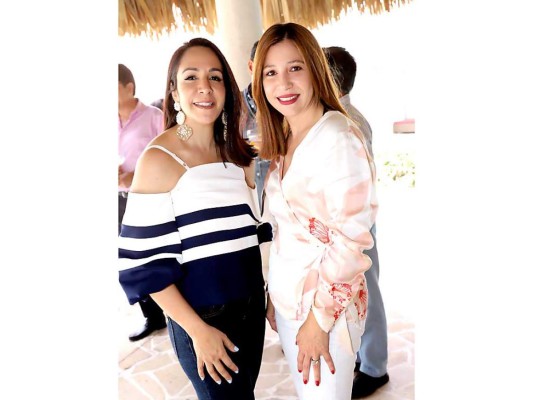 Celebración por el cumpleaños de Sonia Patricia Castillo Casanova