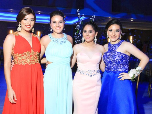 Prom night de los seniors del Valle de Sula