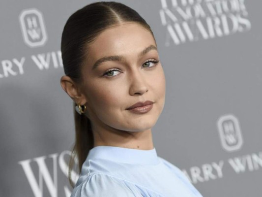 Gigi Hadid donará su salario a los afectados por la guerra en Ucrania