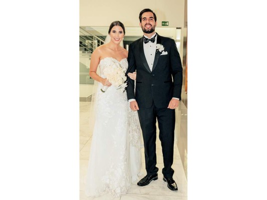 Gamal Nazar y Melanie Andonie celebran por su amor