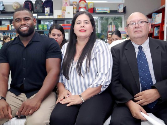 Claudia Zablah presenta su libro “Revolución Mental”