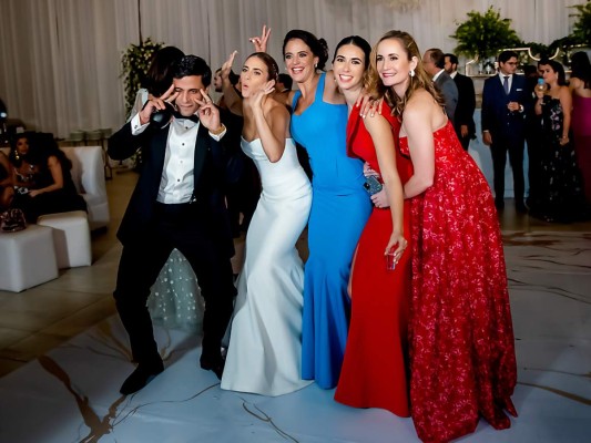 La boda de Ramón Medina y Erika Andonie