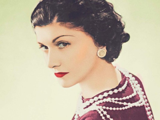 Feliz cumpleaños Coco Chanel