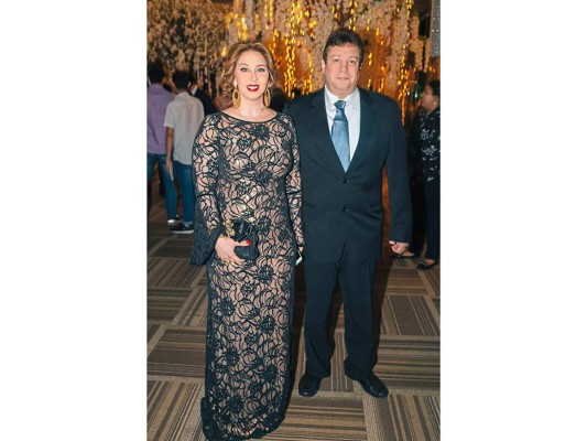 Daniel Pitsikalis y Alexandra Zgheibra celebran su fiesta de bodas  