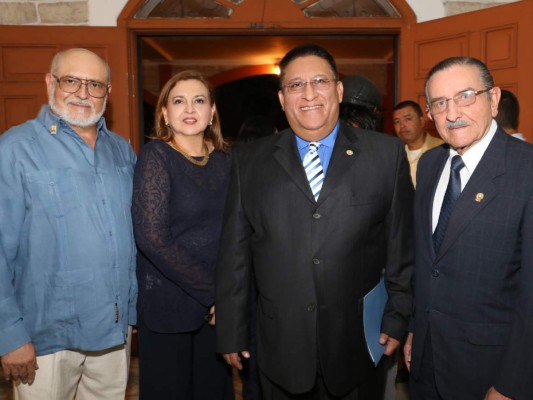 Homenaje a Rubén Darío  