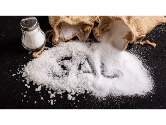 Sal<br/>Se utiliza sobre todo para la conservación de productos cárnicos y protege frente a mohos y bacterias mediante la deshidratación.<br/>