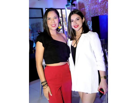 Tom Coffee Bar y Lounge abre sus puertas
