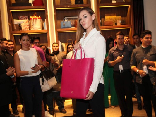 Carolina Herrera, colección Primavera Verano 2015 en Tegucigalpa