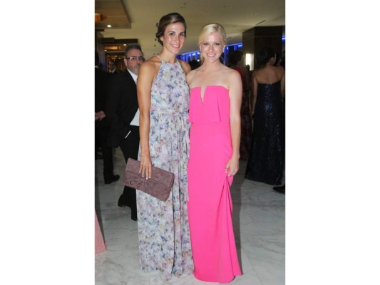 Jenna Howard y Tait Johnson.