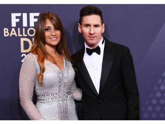 10 mejores fotos de Messi y Antonella  