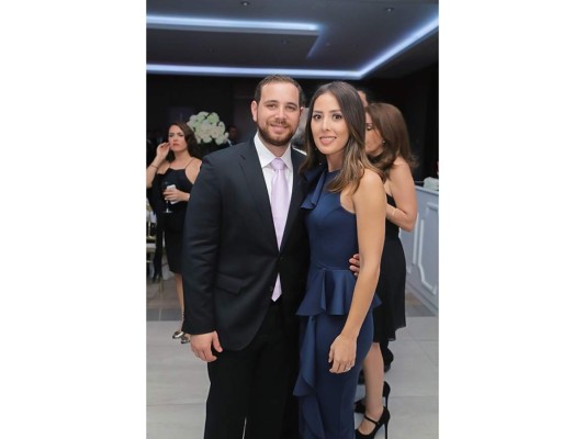 David Dieck y Daniela Bendeck celebran su boda civil