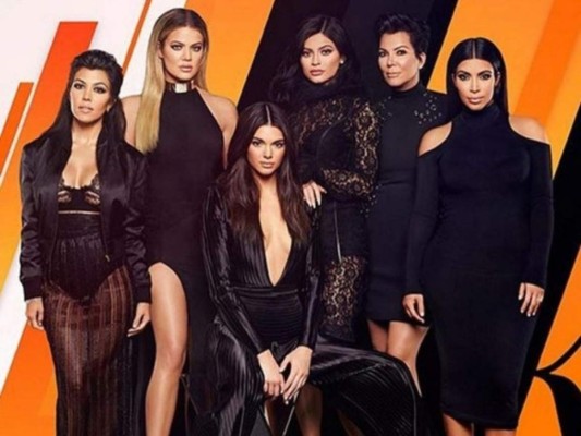 Las hermanas Kardashian ya eran millonarias antes del éxito de KUWTK por su padre, Robert Kardashian, que era un prestigioso abogado de EEUU; tras su muerte heredaron una interesante fortuna.