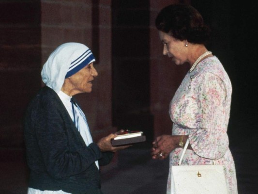 La Reina Isabel II celebra 89 años!