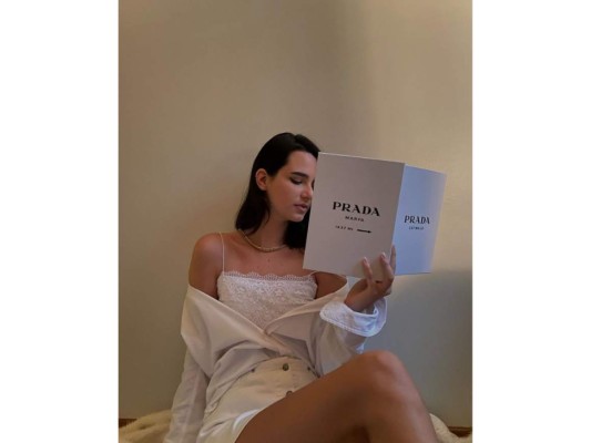 Junto con la agencia Ford Models, se preparaba para su carrera internacional en campañas de gran renombre para marcas como Givenchy, Christian Dior, Valentino y Armani.