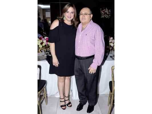 Memorable fiesta en honor a Jaqueline Diek