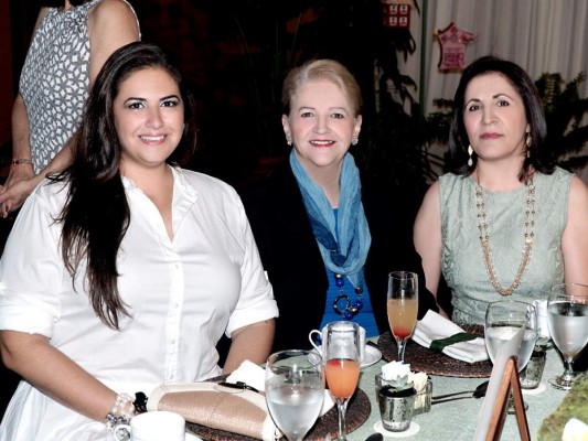 Giordanna Kafati se despide de su soltería  