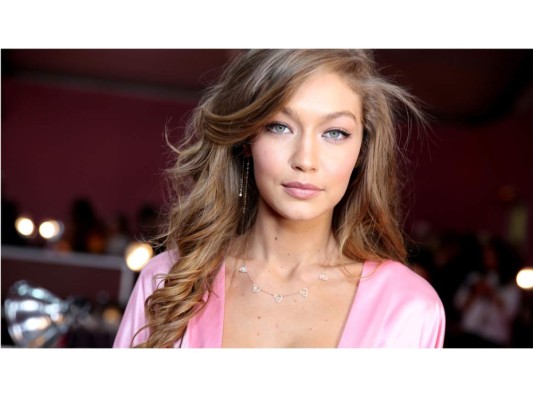 Gigi Hadid sufre de Tiroiditis Crónica