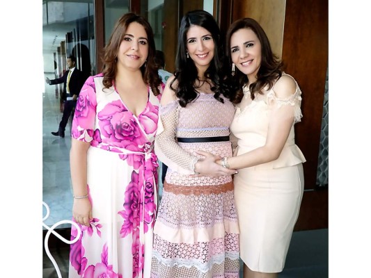 Wafa Zgheibra, Valeria Monterroso y Leyla Abuid.