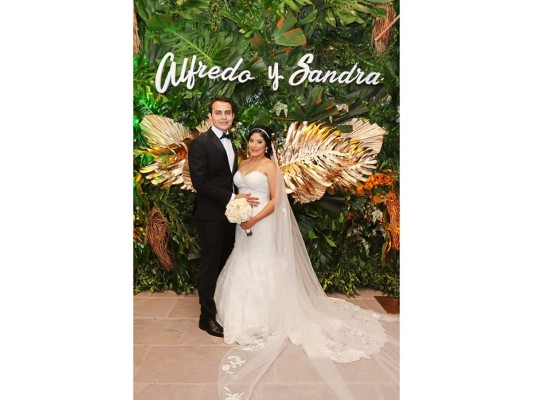 Alfredo Tovar y Sandra Matute se casan  