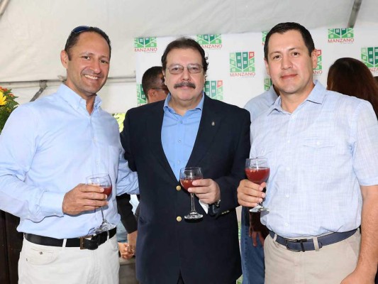 Inauguración de la sala de ventas Condominios Manzano