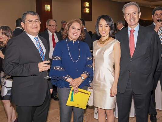 El cumpleaños 55 de la Asociación Cuerpo Consular Sampedrano  