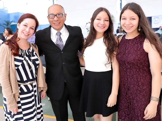 Graduación de la clase 2019 de Macris School