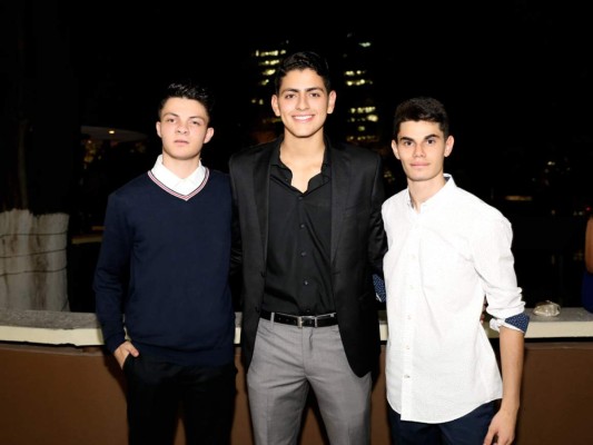 Senior Farewell party de la Daniel Christian School