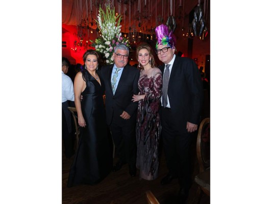 Elegante fiesta nupcial para Sofia Barletta y Jorge Vitanza