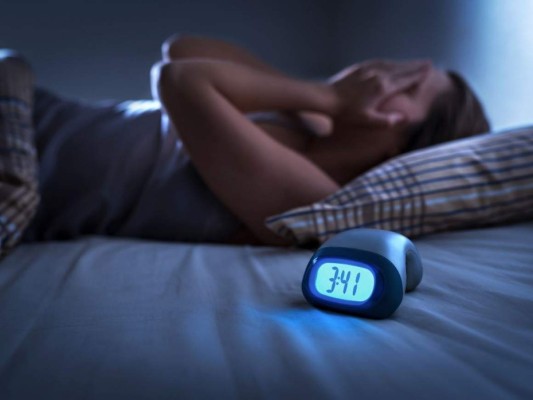 Evita la depresión<br/> Al ser una persona mañanera evitas caer en depresiones, ya que uno de los principales síntomas de ella es el insomnio, es por ello que despertarte temprano es una excelente estrategia preventiva.<br/>