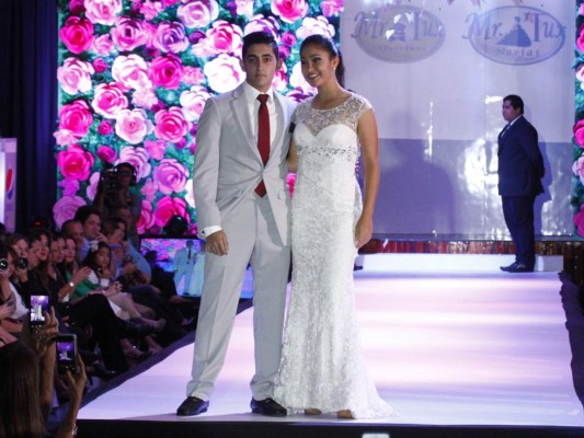 Spring Fashion Show 2016 de los seniors EIS  
