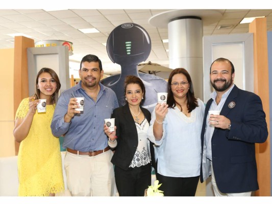 Maryan Martínez, Rolando Padilla, Karla Sarmiento, Jacqueline Cardona y Ronald Peña (Fotos Hector Hernández)